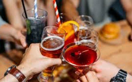 ഐടി പാർക്കുകളിൽ ജീവനക്കാർക്ക് ഇനിമുതൽ മദ്യം ലഭിക്കും