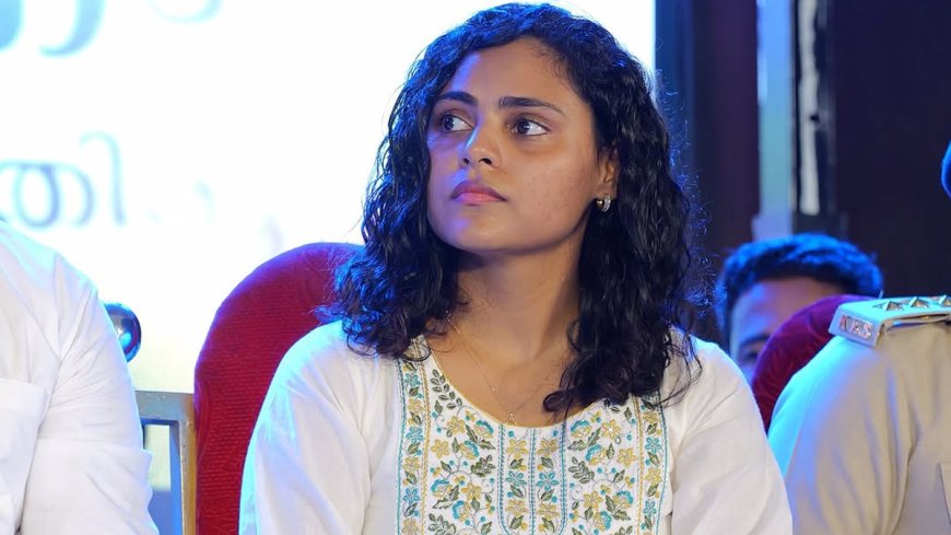 തന്റെ പരാതി സിനിമയ്ക്കുള്ളിൽ തന്നെ പരിഹരിക്കപ്പെടണം : നടി വിൻസി അലോഷ്യസ്