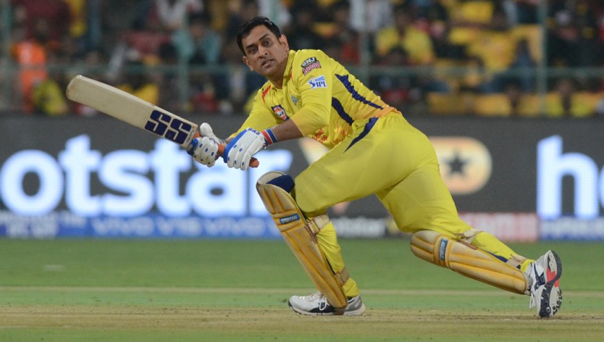 ട്വന്റി ട്വൻറിയിൽ 400 മത്സരം പൂർത്തിയാക്കിയ ധോണി  മികച്ച കളിക്കാരുടെ പട്ടികയിൽ ഇടം നേടി