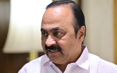 വിഴിഞ്ഞം കമ്മിഷനിങ്ങിൽ പങ്കെടുക്കുന്ന കാര്യം പാര്‍ട്ടിയുമായി ആലോചിച്ചു തീരുമാനിക്കും: വി ഡി സതീശന്‍