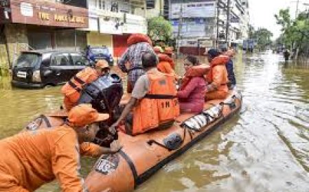 വടക്കുകിഴക്കൻ സംസ്ഥാനങ്ങളിൽ വെള്ളപ്പൊക്കത്തിലും മണ്ണിടിച്ചിലിലും 28 പേർ മരിച്ചു
