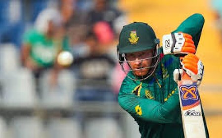 ദക്ഷിണാഫ്രിക്കൻ ക്രിക്കറ്റർ ഹൈന്രിച്ച് ക്ലാസെൻ അന്താരാഷ്ട്ര ക്രിക്കറ്റിൽ നിന്നും വിരമിച്ചിരിക്കുന്നു