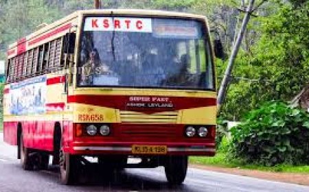 ഓടിക്കൊണ്ടിരിക്കുന്ന കെഎസ്ആർടിസി ബസിൻ്റെ ചില്ല് തകർത്ത് ഝാർഖണ്ഡ് സ്വദേശിയായ യുവാവ് പുറത്തേക്ക് ചാടി