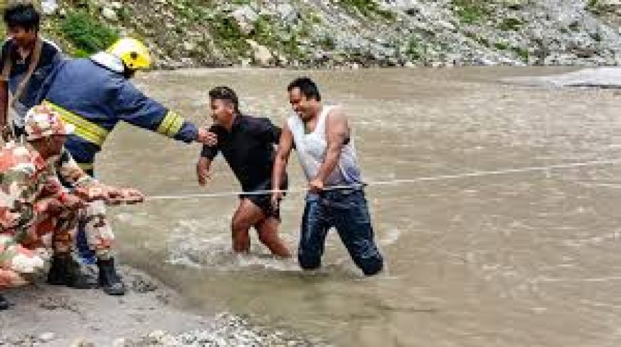 സിക്കിമിലെ മംഗൻ ജില്ലയിൽ കനത്ത മഴയും മണ്ണിടിച്ചിലും, രക്ഷാപ്രവർത്തനങ്ങൾ തുടരുന്നു