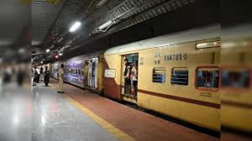 ആധാർ ഇല്ലെങ്കിൽ തത്‌ക്കാൽ ടിക്കറ്റ് ഇല്ല. ഇന്ത്യൻ റെയിൽവേ തിരിച്ചറിയൽ നിർബന്ധമാക്കി