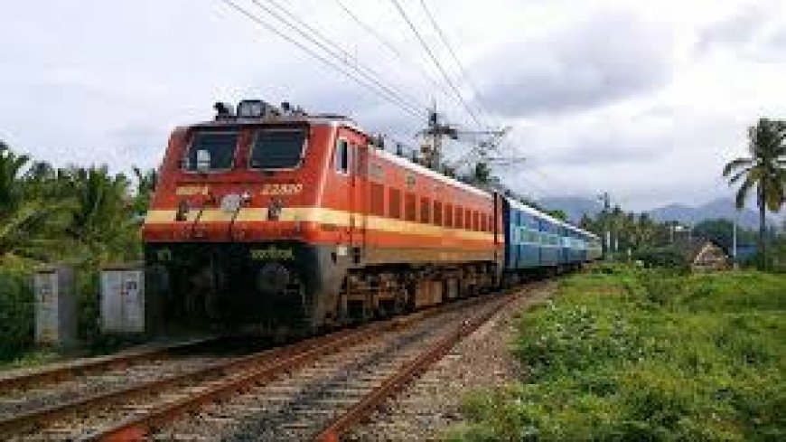 ദീർഘ കാലത്തിനുശേഷം ടിക്കറ്റ് നിരക്ക് വർധിപ്പിച്ചു ഇന്ത്യൻ റെയിൽവേ