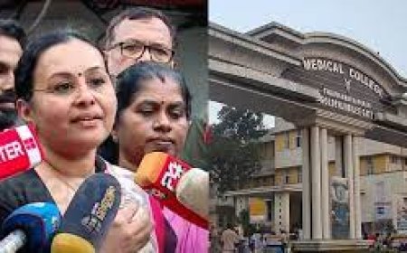 മെഡിക്കൽ കോളേജിലെ പ്രതിസന്ധിയിൽ പ്രതിഷേധം അറിയിച്ചു രാഷ്ട്രീയ പാർട്ടികൾ
