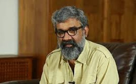 സംവിധായകൻ രഞ്ജിത്ത് ബംഗളുരുവിൽ യുവാവിനെ പീഡിപ്പിച്ചു എന്ന കേസ് കർണാടക ഹൈക്കോടതി റദ്ദാക്കി
