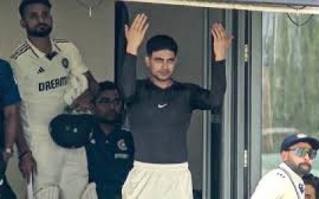 ഇന്ത്യ-ഇംഗ്ലണ്ട് ടെസ്റ്റിനിടെ നൈക്കിന്റെ കറുത്ത വെസ്റ്റ് ധരിച്ചു  ശുഭ്മാൻ ഗിൽ എത്തിയത് വിവാദത്തിലാവുന്നു