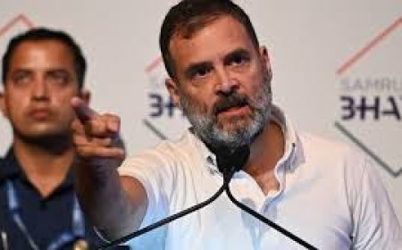 ഒഡീഷയിലെ കോളേജ് വിദ്യാർത്ഥിനിയെ വ്യവസ്ഥ' കൊലപ്പെടുത്തിയെന്ന് രാഹുൽ ഗാന്ധി ആരോപിച്ചു