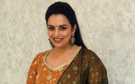 താരസംഘടന അമ്മ തിരഞ്ഞെടുപ്പിൽ  ദേവനെ പിന്തള്ളി നടി ശ്വേതാ മേനോൻ പ്രസിഡന്റ് സ്ഥാനം വിജയിച്ചു
