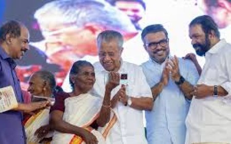 ഇന്ത്യയിലെ ആദ്യത്തെ ഡിജിറ്റൽ സാക്ഷരതാ സംസ്ഥാനമായി കേരളം മാറുന്നുവെന്ന് മുഖ്യമന്ത്രി പിണറായി വിജയൻ