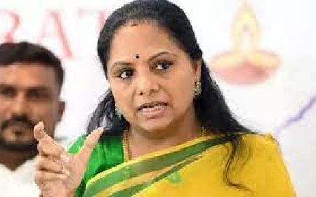 പാർട്ടി മേധാവി കെ.സി.ആറിന്റെ മകൾ കവിതയെ പാർട്ടി വിരുദ്ധ പ്രവർത്തനങ്ങൾക്ക് ബി.ആർ.എസ് സസ്‌പെൻഡ് ചെയ്തു