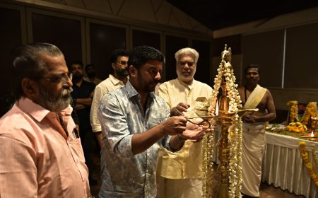 ഉണ്ണി മുകുന്ദന്റെ  ഹൈ-ഒക്ടേൻ ആക്ഷൻ ചിത്രത്തിൻ്റെ പൂജാ സ്വിച്ചോൺ കർമ്മം എറണാകുളം ഹോട്ടൽ ഹൈവേ ഗാർഡനിൽ നടന്നു