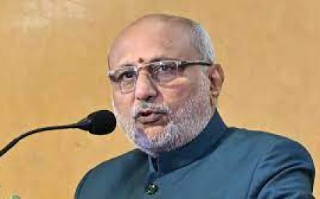 15ആമത് ഉപരാഷ്ട്രപതിയായി സിപി രാധാകൃഷ്ണൻ സത്യപ്രതിജ്ഞ ചെയ്തു
