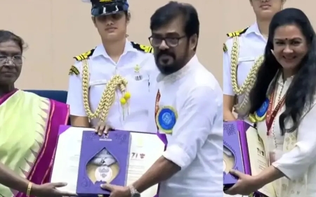 ദ്രൗപദി മുര്‍മുവില്‍ നിന്ന് മികച്ച സഹനടിയ്ക്കുള്ള പുരസ്‌കാരം ഉര്‍വശിയും സഹനടനുള്ള പുരസ്‌കാരം വിജയരാഘവനും ഏറ്റുവാങ്ങി