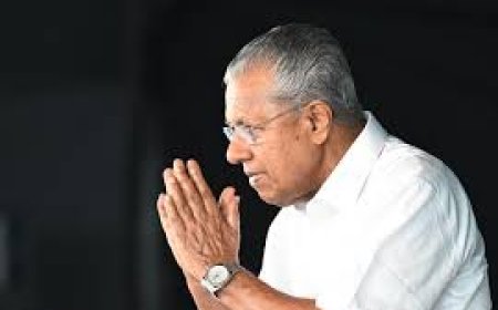 അതിദാരിദ്ര്യാവസ്ഥയെ മറികടന്നത് നാടിന്റെ സഹകരണത്തോടെയാണെന്ന് മുഖ്യമന്ത്രി പിണറായി വിജയൻ