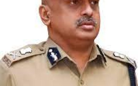 ശബരിമലയിലേക്ക് ഭക്തർ അനിയന്ത്രിതമായി എത്തുകയാണ്.കാര്യങ്ങൾ കൈവിട്ട് പോയിട്ടില്ല. എസ് ശ്രീജിത്ത്