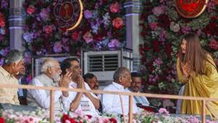 ഭഗവാൻ ശ്രീ സത്യസായി ബാബയുടെ 100-ാം ജന്മവാർഷിക ആഘോഷങ്ങളിൽ പങ്കെടുത്തു ഐശ്വര്യ റായ്