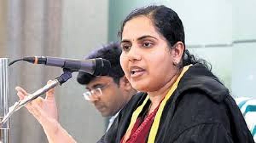 ആര്യ രാജേന്ദ്രൻ്റെ കാലത്തെ അഴിമതികളെക്കുറിച്ച് അന്വേഷണം വേണം. തിരുവനന്തപുരം മേയർ വി.വി.രാജേഷിന് ആദ്യ പരാതി.