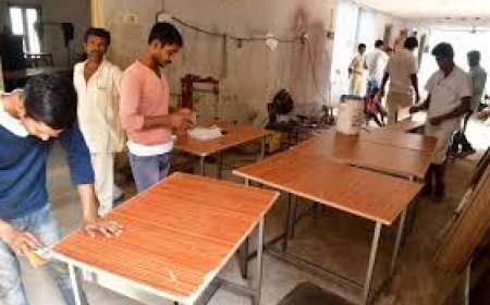 തടവുപുള്ളികളുടെ കൂലി പത്തു മടങ്ങ് വരെ വർധിപ്പിച്ചു സർക്കാർ