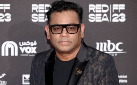 സർഗാത്മകതയില്ലാത്തവരുടെ കൈയിലാണ് ഇപ്പോൾ അ ധികാരം അതിന് വർഗീയ മാനവുമുണ്ടാകാം. എ ആർ റഹ്മാൻ