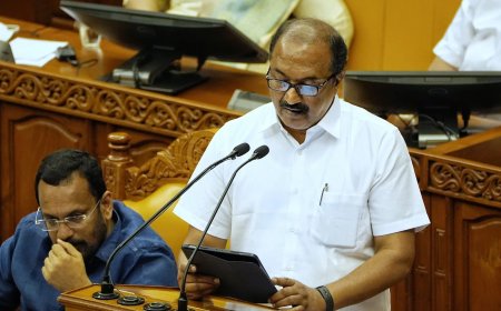 രണ്ടാം പിണറായി സർക്കാറിന്റെ അവസാന ബജറ്റ് ധനമന്ത്രി കെ എൻ ബാലഗോപാൽ നിയമസഭയിൽ അവതരിപ്പിച്ചു
