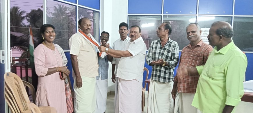 പി.എ.ഷാനവാസ് കോണ്‍ഗ്രസില്‍ ചേര്‍ന്നു