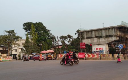 ഹരിപ്പാട് താലൂക്ക് ആശുപത്രിയെ ശ്വാസംമുട്ടിച്ച് ദേശീയപാത വികസനം;തൂണിലുള്ള ഉയരപ്പാത ഒഴിവാക്കുന്നതിൽ പ്രതിഷേധം;മതിൽ കെട്ടി റോഡ് ഉയർത്താനുള്ള നീക്കത്തിൽ ജനരോഷം ശക്തം ബി.പത്മകുമാര്‍ഹരിപ്പാട്
