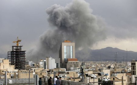 ഇറാൻ സംഘർഷത്തിനിടയിൽ 14 രാജ്യങ്ങളിൽ നിന്ന് അമേരിക്കൻ പൗരന്മാരോട് രാജ്യം വിടാൻ യുഎസ് ആവശ്യപ്പെട്ടു