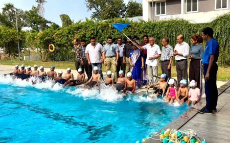 ടി.കെ.എം ഇൻ്റർനാഷണൽ അക്വാട്ടിക്ക് സെൻ്ററിൽ അവധിക്കാല നീന്തൽ പരിശീലനം