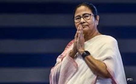 പാര്‍ട്ടിയുടെ സീറ്റ് നില ഇത്തവണ 226 കടക്കുമെന്നും വോട്ടെണ്ണല്‍ പൂര്‍ത്തിയാകും വരെ പ്രവര്‍ത്തകര്‍ ജാഗ്രതയോടെ പ്രവര്‍ത്തിക്കണമെന്നും മമത ബാനർജി