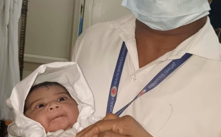 ഹരിപ്പാട് താലൂക്ക് ആശുപത്രിയിലെ ശുചി മുറിയിൽ പ്രസവിച്ച ഉടൻ കുഞ്ഞിനെ വെൻ്റിലേഷനിലൂടെ പുറത്ത് കളഞ്ഞ 19 കാരി, ക്രൂരതയുടെ മറ്റൊരു മുഖം .