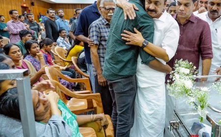 മലയാളികളുടെ പ്രിയനടൻ സലിം കുമാറിന്റെ സംസ്കാര ചടങ്ങുകൾ ഔദ്യോഗിക ബഹുമതികളോടെ പൂർത്തിയായി