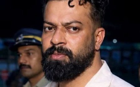 തിരുവനന്തപുരം കോർപ്പറേഷൻ കൗൺസിലർ ആർ.സുഗതനെതിരെ ക്രിമനൽ കുറ്റം: ജില്ലാ കലക്ടർ അനുകുമാരി കാപ്പ ചുമത്തി ഉത്തരവിട്ടു.