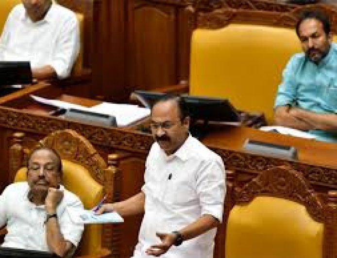 സംസ്ഥാനത്തിൻ്റെ ധനസ്ഥിതിയെക്കുറിച്ചുള്ള സമഗ്രമായ ധവളപത്രം നിയമസഭയിൽ സമർപ്പിച്ചു
