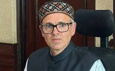 ഔദ്യോഗിക ചടങ്ങുകളിൽ വന്ദേമാതരം ആലപിക്കുന്നത് നിയമപരമായി നിർബന്ധമാക്കിയിട്ടുണ്ടെന്ന് ഉമർ അബ്ദുല്ല
