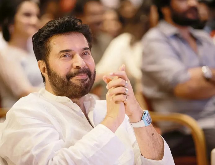 നാലാം തവണയും മലയാളത്തിൻ്റെ പ്രിയതാരം മമ്മൂട്ടി മികച്ച നടനുള്ള ദേശീയ പുരസ്കാരം ഏറ്റുവാങ്ങി