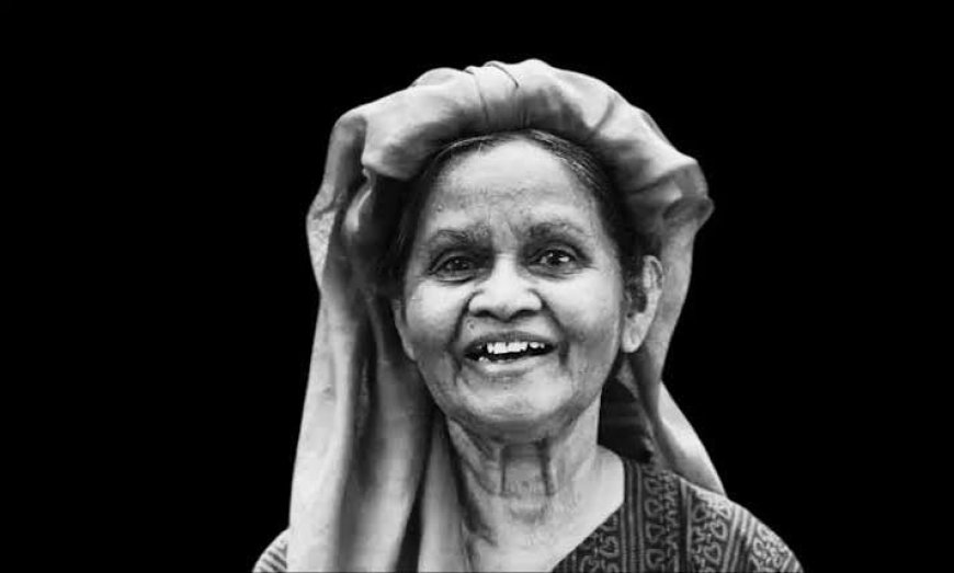നടി സാവിത്രി ശ്രീധരൻ അന്തരിച്ചു